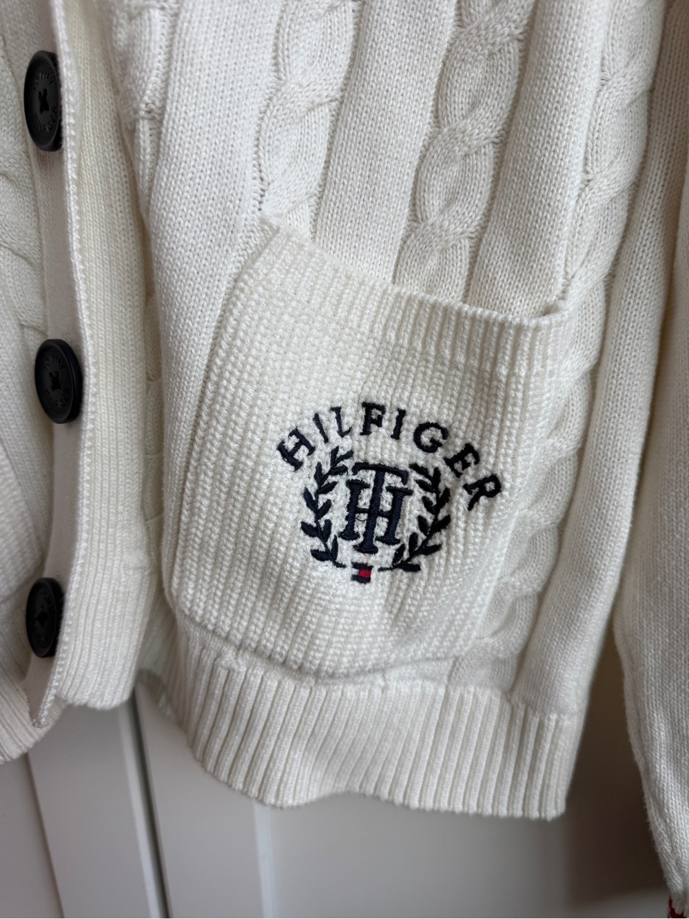 Tommy Hilfiger Cream Cable-Knit Cropped Cardigan Size M - Picture 2 of 9